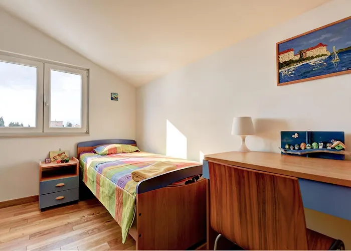 Spacious Near The Sea * Zadar